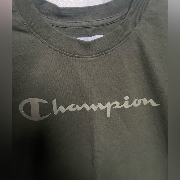 Champion Cropped T-Shirt, Script Logo - Picture 2 of 4